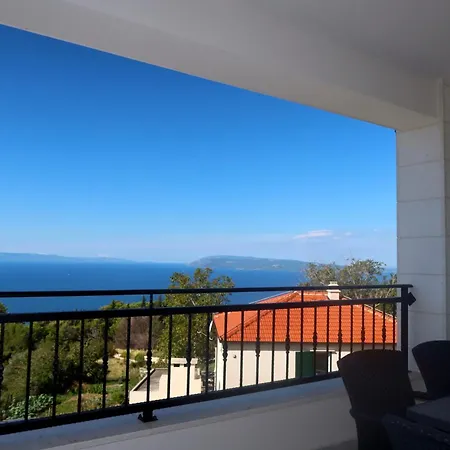 Vesna Makarska * Tučepi
